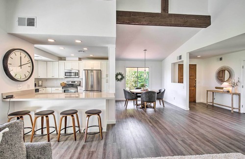 Palm Desert Condo | Palm Desert Escape w/Patio, Grill & Fire Pit