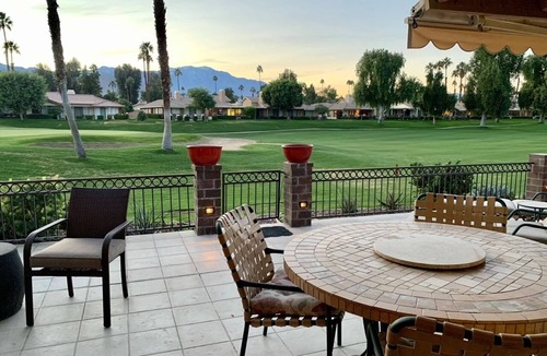Palm Desert Condo | Palm Desert Home with Mountain VIEWS on GOLF COURSE!