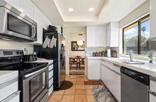 Cathedral City Condo | Palm Springs Oasis at CCCC 2 Bed 2Bath with Office
