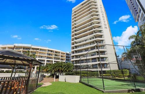 Southport Resort | Palmerston Tower on Southport Broadwater
