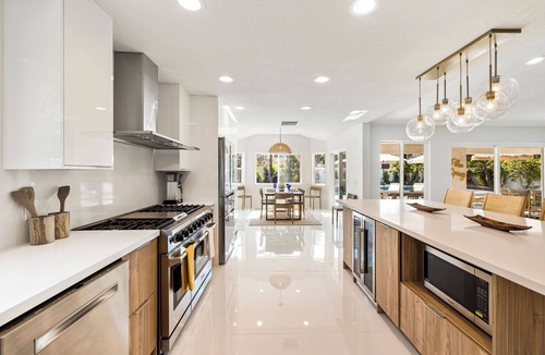 Araby Commons House | Paloma House - 5 BR w/pool, spa & views!
