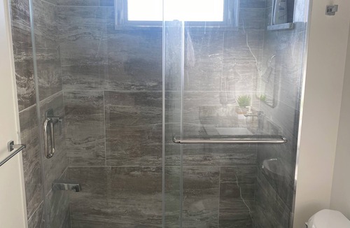 Newton House | Panorama ridge suite