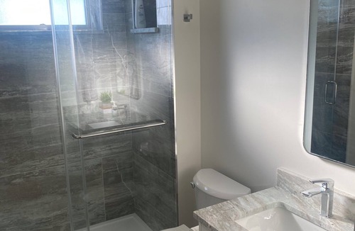 Newton House | Panorama ridge suite