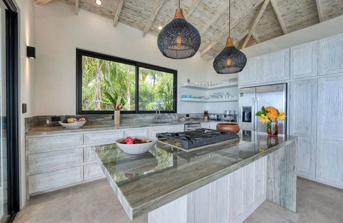 Uvita Villa | Panoramic Oceanview design villa - Jacuzzi - Concierge service - Security