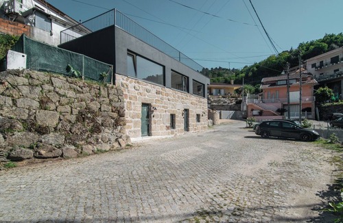 Santa Maria da Feira House | Panoramic Views Rooftop Fireplace Near Paiva Walkways River beach