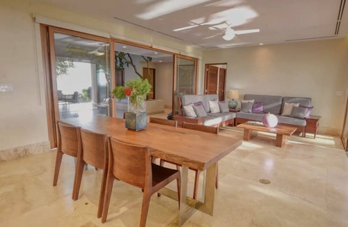 Tola Villa | Paradise Retreat Oceanview Villa!