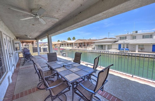 Moovalya Keys House | Parker Keys-Two Houses from the River
