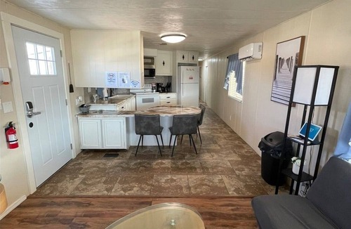 Cienega Springs House | Parker Strip House, close to the River