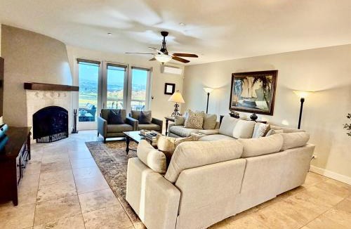 Paso Robles House | Paso Robles Estate w Hot Tub, Game Room & Views