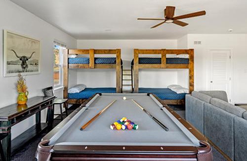 Paso Robles House | Paso Wine Country Farmhouse with Pool, Spa, Game Room