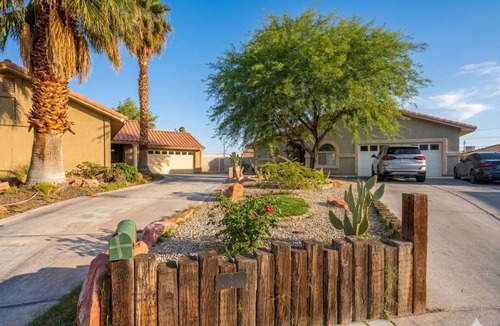 Las Vegas Apartment | Peaceful 3BR Away from the Noise