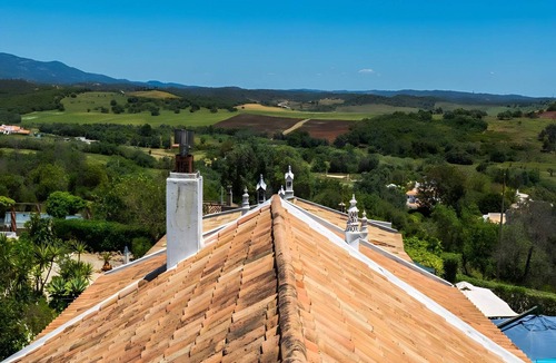 Alcalar Apartment | Peaceful Algarve Couple Escape with Pool