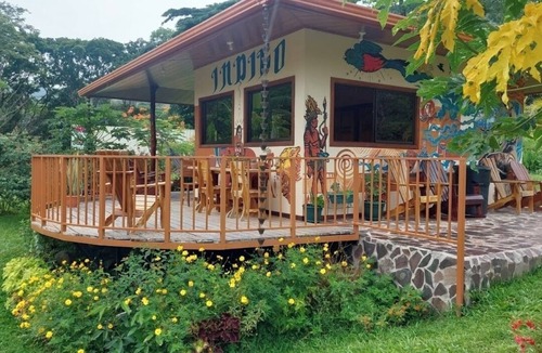 Monteverde RV Rental | Peaceful campground in Monteverde perfect for nature lovers