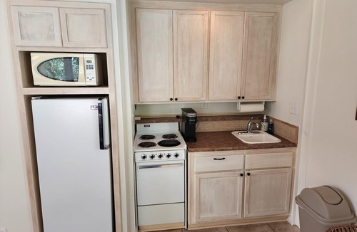 Indian Wells Apartment | Peaceful Desert Studio Condo near La Quinta & Palm Desert. Tons to do!