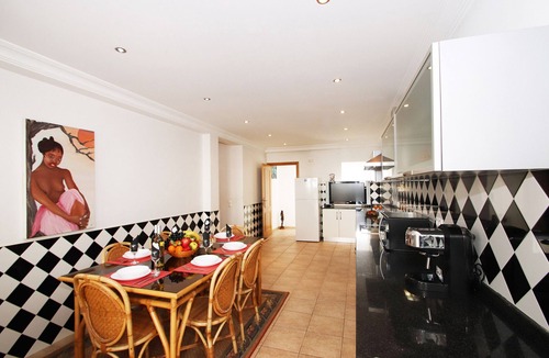Estombar Villa | Peaceful villa with heatable pool