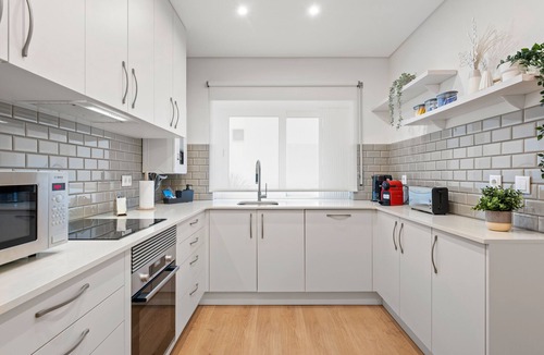 Cascais Apartment | Pearl of Cascais: Spacious Quiet Home w/DT Access