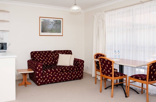 Hamilton Hotel | Pegasus Motor Inn and Serviced Apartments