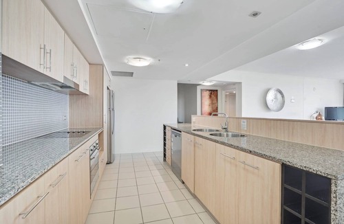Pelican Waters Hotel | Pelican Waters Resort