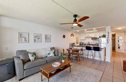 Kahana Condo | Perch - Seaside Serenity: Oceanfront 1BR Suite
