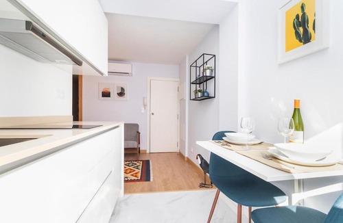 Sacramento Apartment | Perfect 1 Bedroom very central with AC