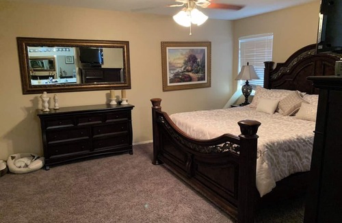 Needles House | Perfect 4-bedroom house with AC in soothing Needles