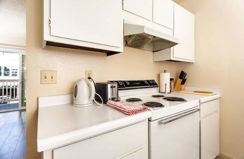 Mountain View Apartment | Perfect Getaway in the Heart of Mountain View!