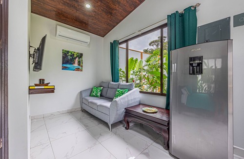 Ballena Apartment | Pet friendly-luxury villa-Israel- minutes away from the beach