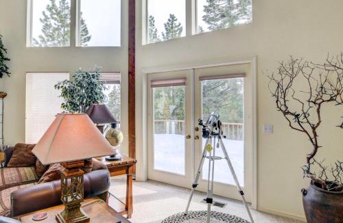 Lake Almanor West House | Pet-Friendly California Cabin w/Beach Access