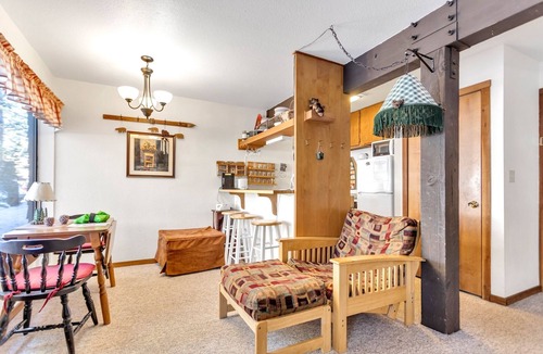 Bear Valley Condo | Pet friendly condo Bear Valley TAM#5 by Bear Valley Vacation Rentals