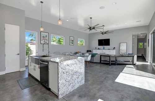 Desert Park Estates House | Pet-friendly Desert Park home with heated pool|Spa