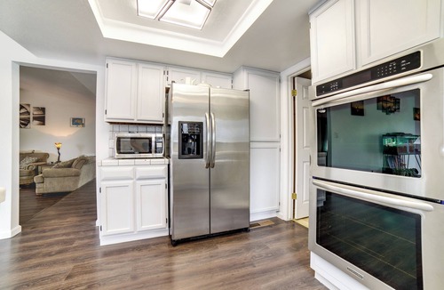 Northwest Reno House | Pet-Friendly Home w/Hot Tub! 6 Mi to Dtwn Reno