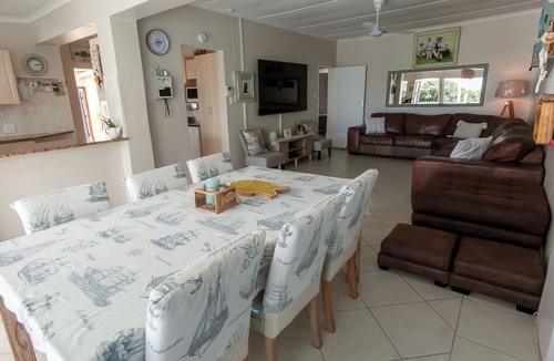 Wavecrest House | Pet-Friendly Jeffreys Bay Beach House with Private Pool, 50m to Beach - Sleeps 7