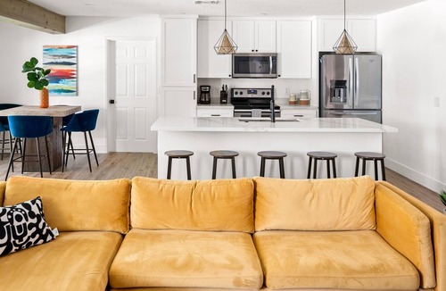 Shea North Estates House | Pet Friendly with Private Heated Pool, Fire Pit, Basketball and Volleyball Court
