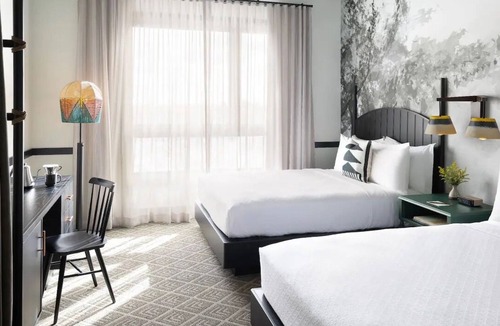 Merced Hotel | Pets Are Welcome, Luxury in Central Valley Uni w/24/7 Fitness Center