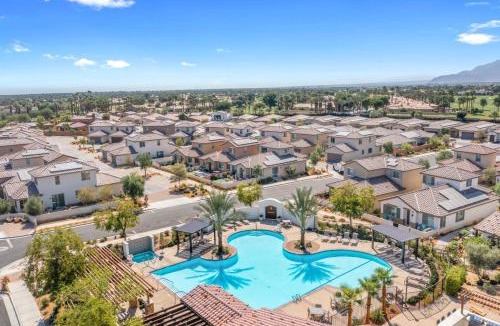 La Quinta House | PGA Signature at its FINEST Steps to resort Game Room Luxe Interior