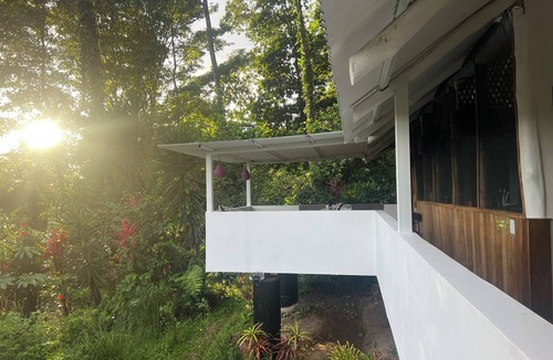 Cahuita House | Picturesque 3-bedroom house with WiFi, AC near Cahuita and Puerto Viejo beach