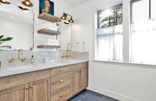 The Village House | Pine meadow village castle #2301