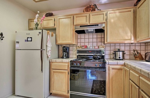 Pine Mountain Club Cottage | Pine Mountain Club Cottage w/Wraparound Deck!