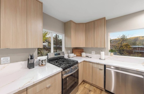 Frazier Park House | Pine Peak Getaway Cozy Cabin in Pinon Pines