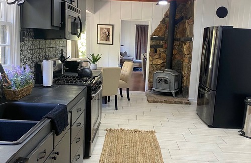 Julian House | Pine Ridge View – Mountain Hideaway Close to Town, Private, Gated, VIEWS, PetsOK
