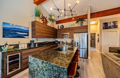 Zephyr Cove Villa | Pinewild Retreat | Sauna, Decks & Beach | Sleeps 6