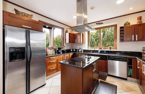 Playa Hermosa Condo | Playa Hermosa Beachfront 3BR Condo Ocean View Pool Elevator Access