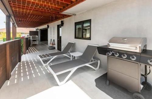 Sunset Cliffs Apartment | Point Loma Sunset Oasis - Ocean Views & Fire Pit