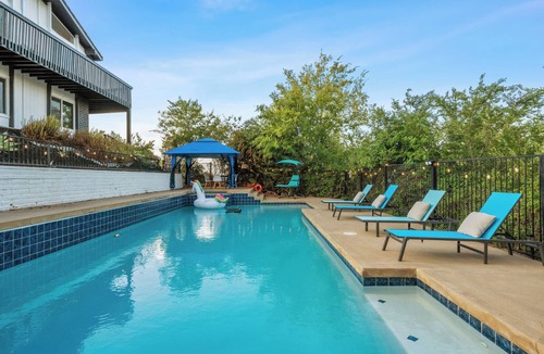 El Cajon House | Pool, Big Yard, View, King Bed, Parking, 4BR - 2.5Bth