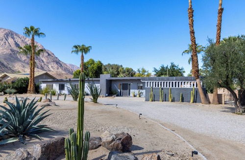 Borrego Springs House | Pool & Mtn View! Designer Borrego Springs Hideaway