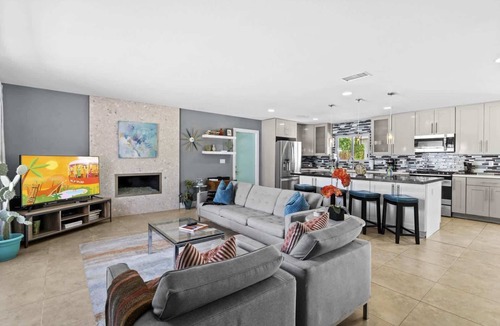 Racquet Club South House | Pool & Spa Oasis Near Downtown Palm Springs 3BR