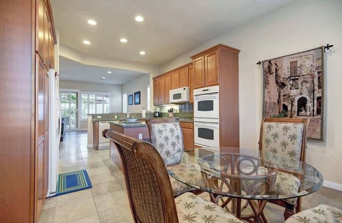 Indio House | Popular Sun City Area|Dog OK|Deck|AC