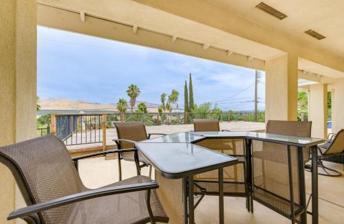 Porterville House | Porterville Getaway w/Patio + Valley Views!
