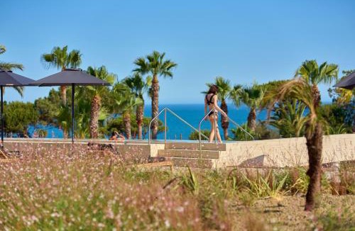 Olhos D'Agua Hotel | PortoBay Blue Ocean
