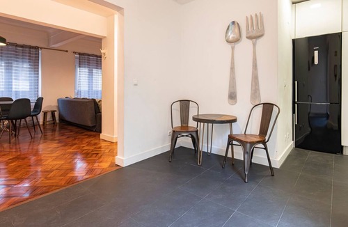 Principe Real Apartment | Príncipe Real Concept by LovelyStay